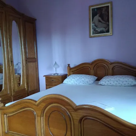 Appartement With Parking Space - 15349