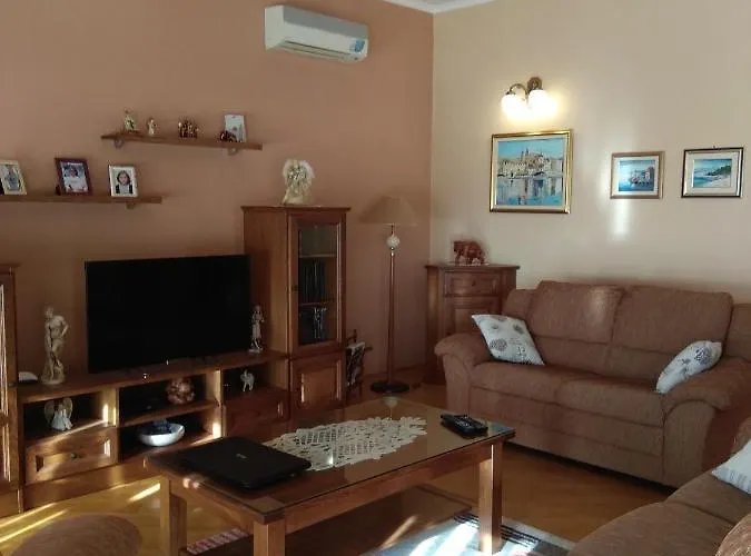 With Parking Space - 15349 Appartement *