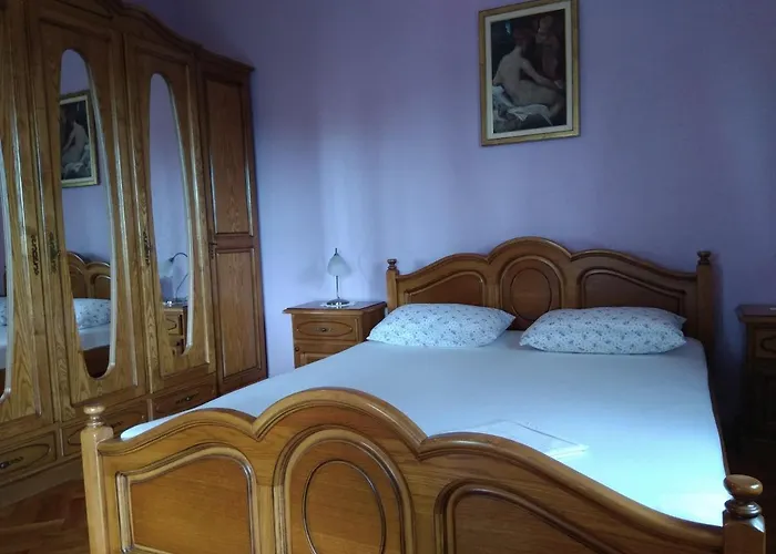 Appartement With Parking Space - 15349